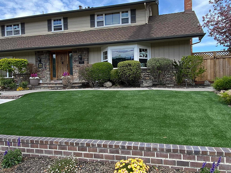 The Pros of Synthetic Grass in NJ for Residential Properties
