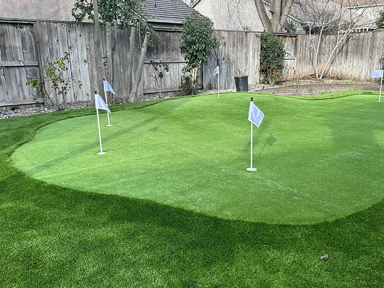 Design Tips for Artificial Putting Greens for Nighttime Short Games
