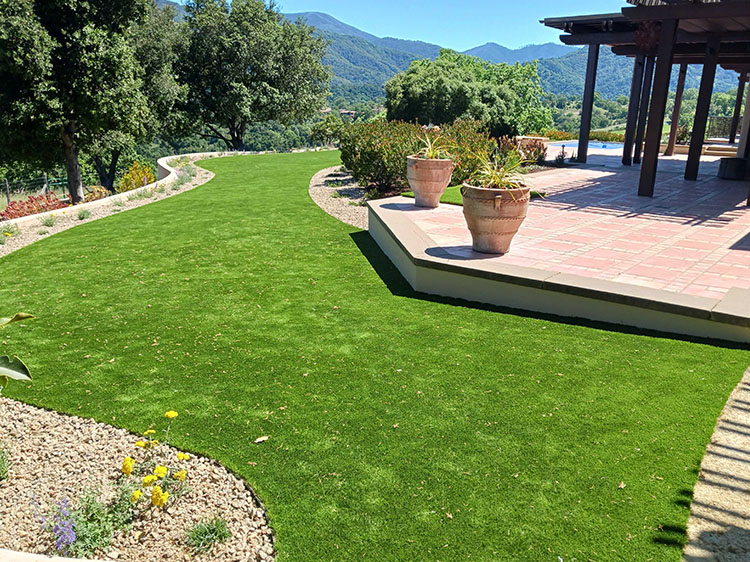 The Benefits of Artificial Grass For Your Patio Decking