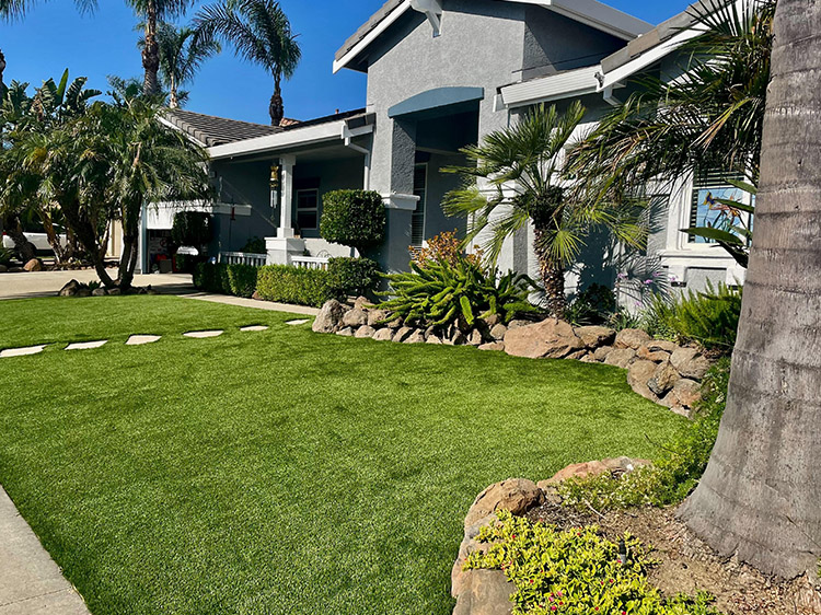 Why Artificial Grass is the Latest Landscaping Must-Have