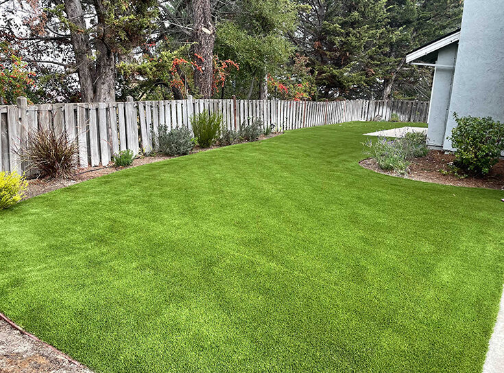 9 Reasons to Pick Artificial Turf in Vacaville For Your Small Backyard