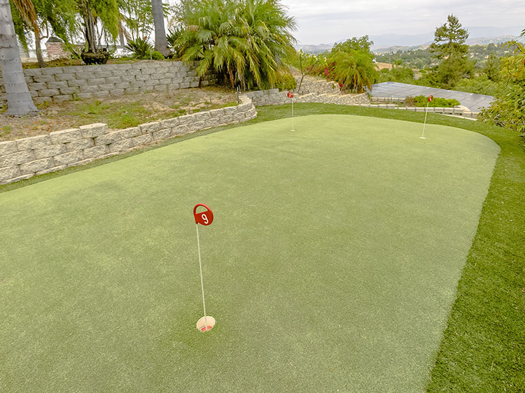 How to Maintain Your Residential Putting Green in San Jose