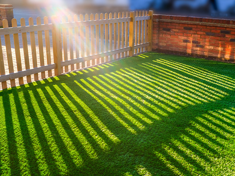 Easy Tips to Maintain a Kansas City Artificial Grass at Home