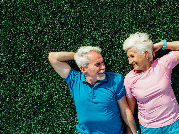 Amazing Benefits of Synthetic Grass in St Louis in Senior Living Communities