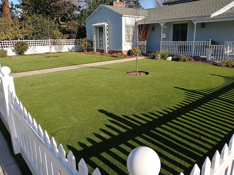 How to Increase the Value of Homes with Synthetic Grass in Stockton