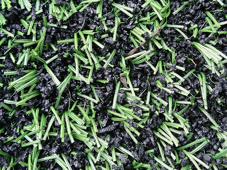 How to Choose the Best Infill for Your Artificial Turf in Boise