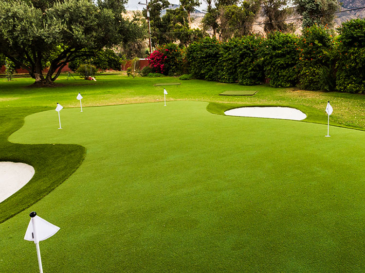 Improving Your Short Game: Artificial Grass and Dallas Landscaping Ideas for Golf